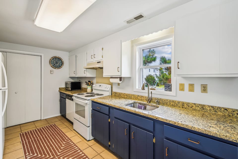 Main Level,Kitchen,
