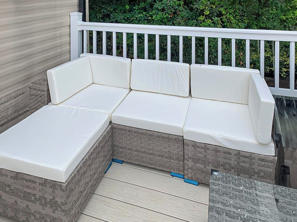 Decking | Sandy Toes, Newquay