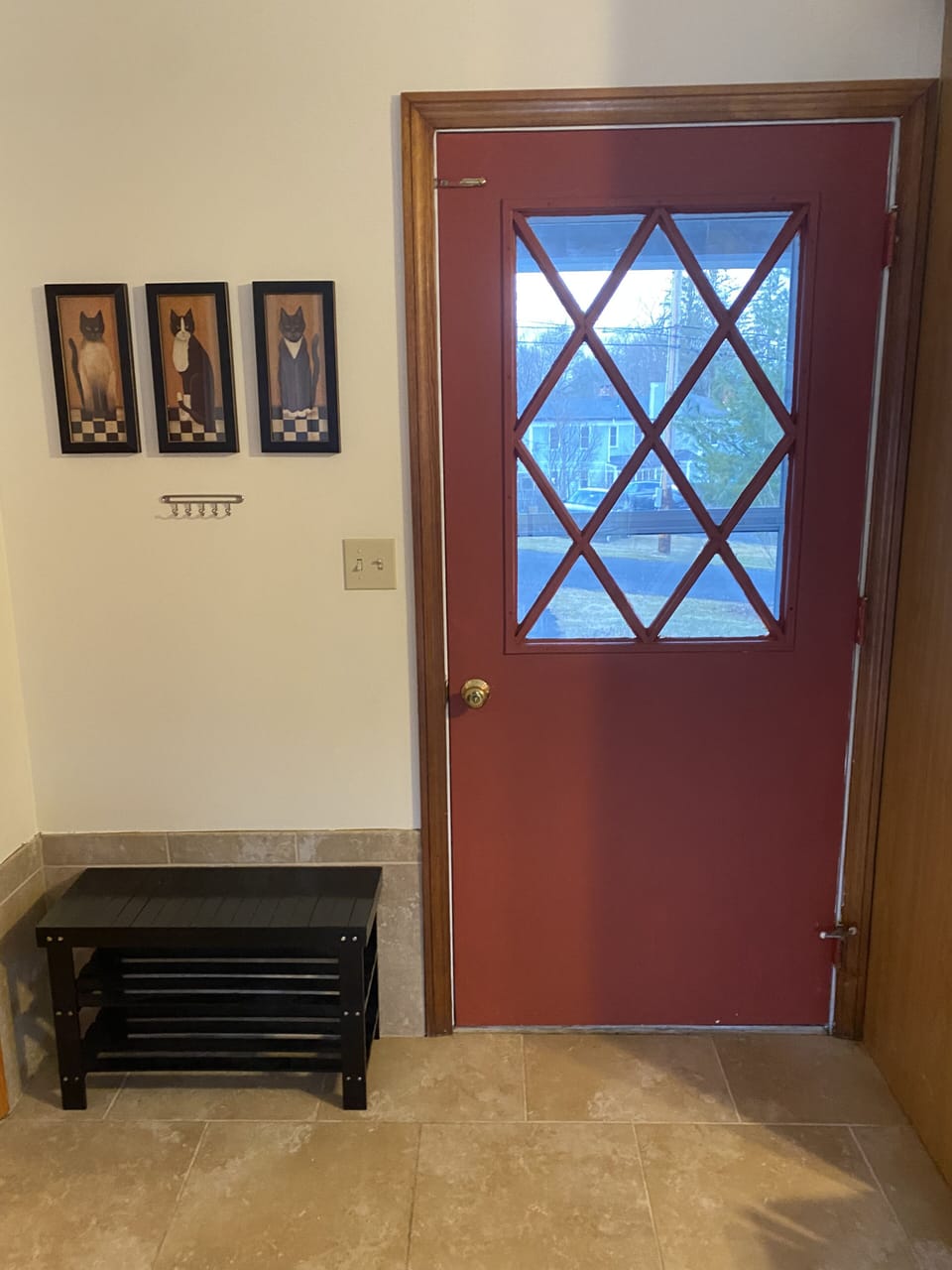 Entry with key hooks and shoe rack bench