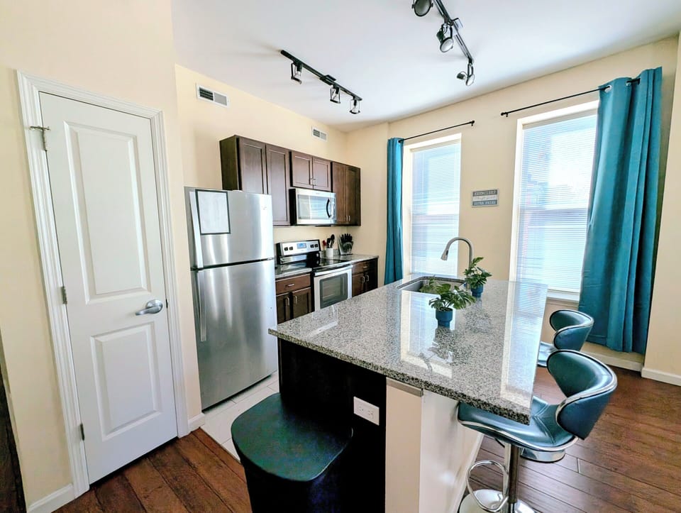 Counter top table