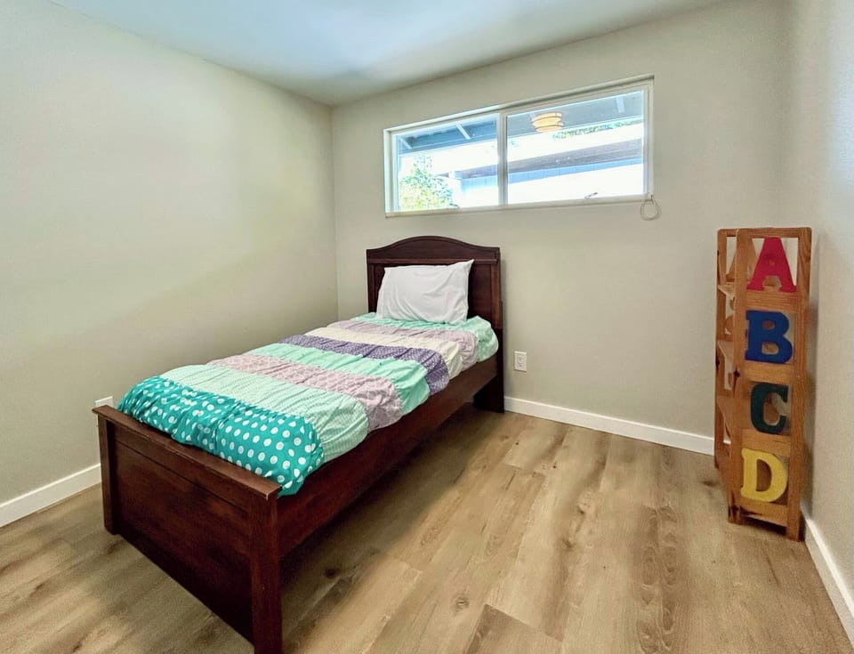 Kid's room 