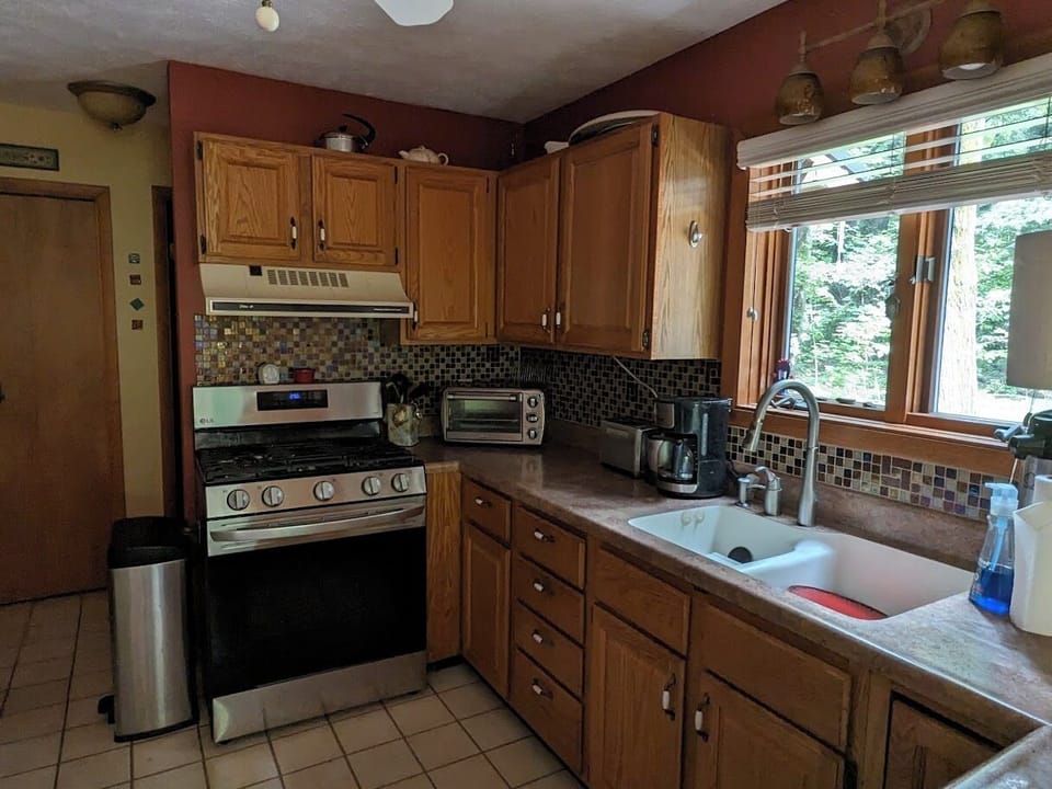 Kitchen - Kitchen