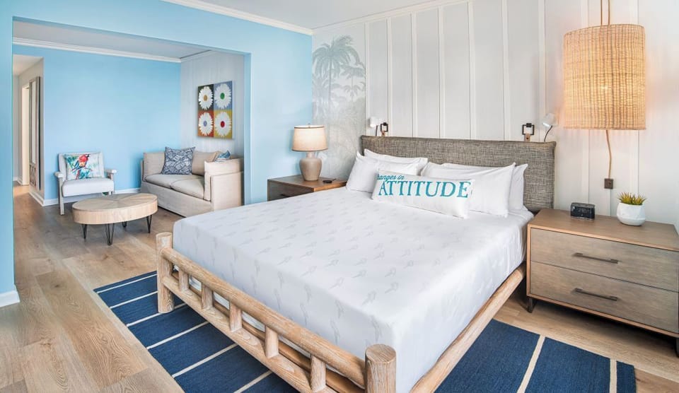 Unit with comfortable bed