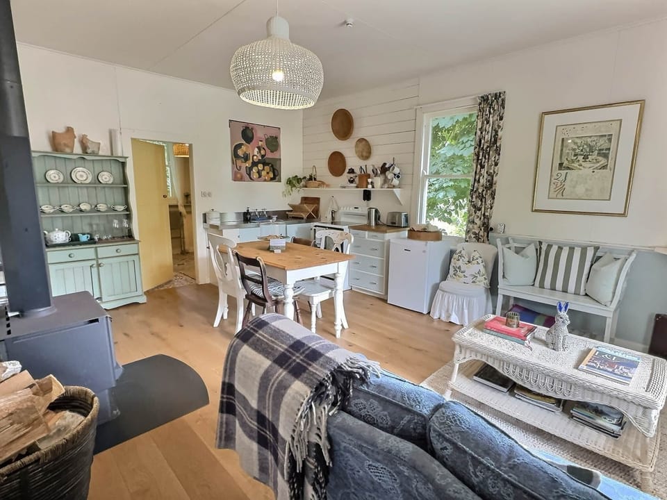 Cosy and Quaint Living Room and Dining