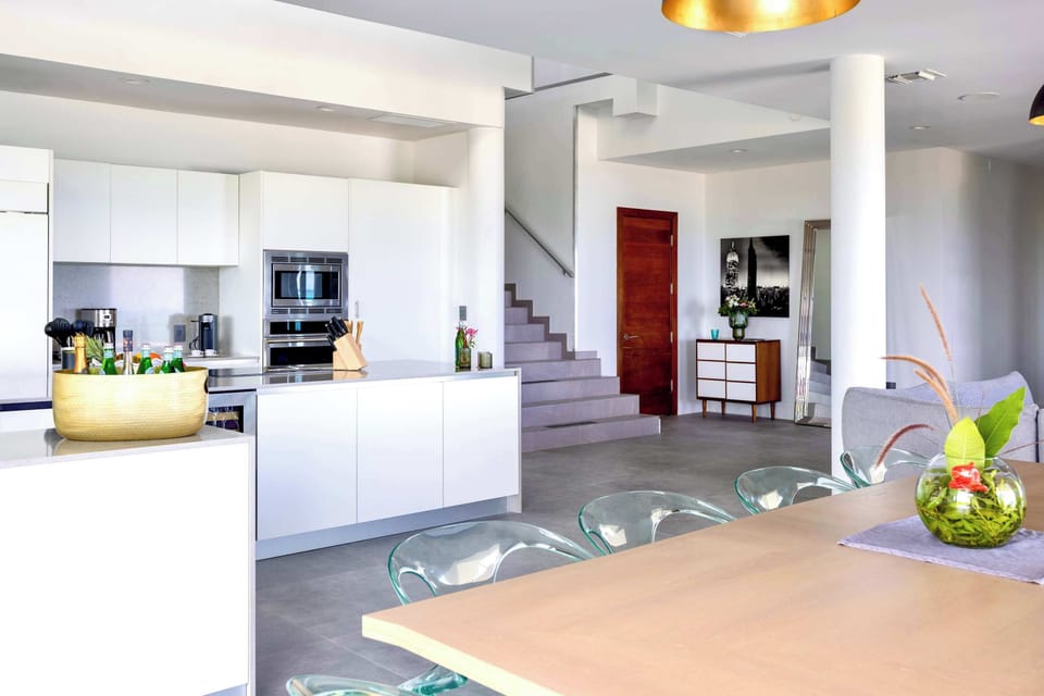 Grand Open-Concept Kitchen