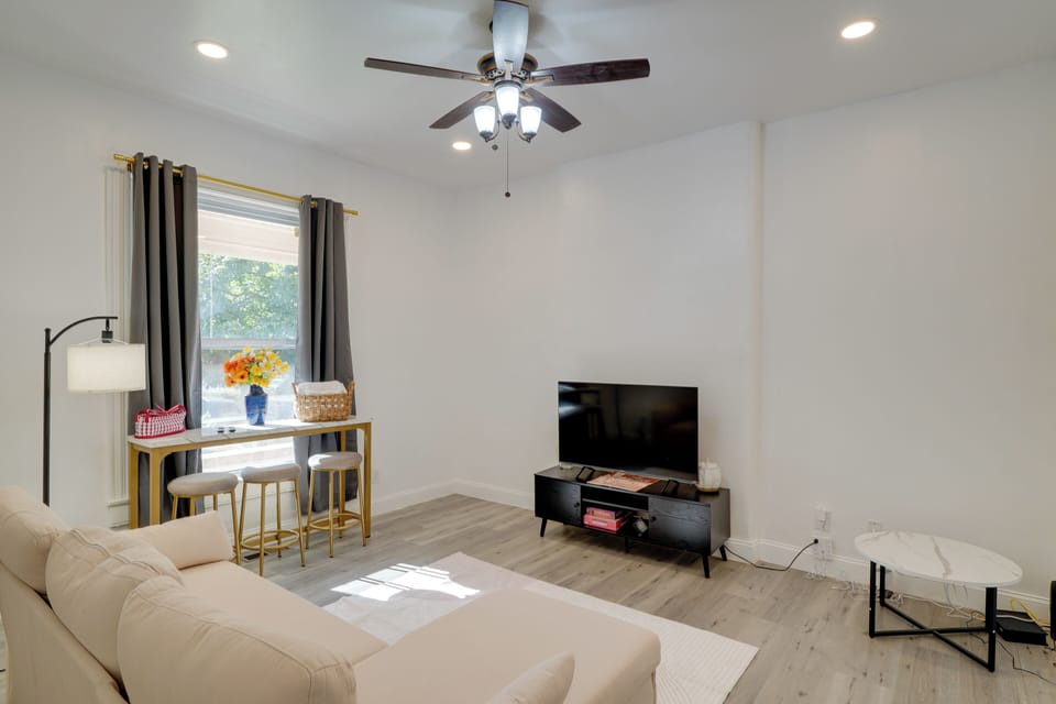 Louisville Vacation Rental | 3BR | 2BA | 1,400 Sq Ft | Stairs Required