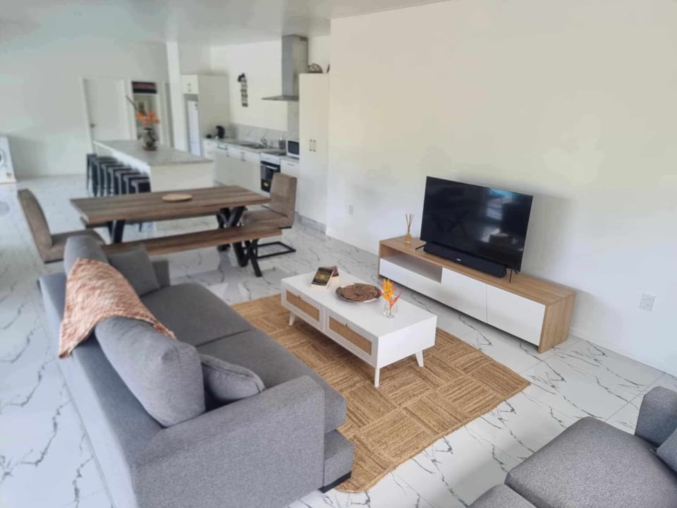 open plan living, dining and kitchen