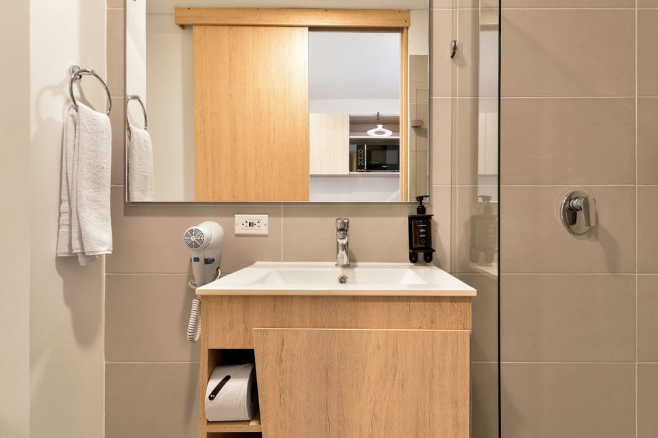 Equipped bathroom