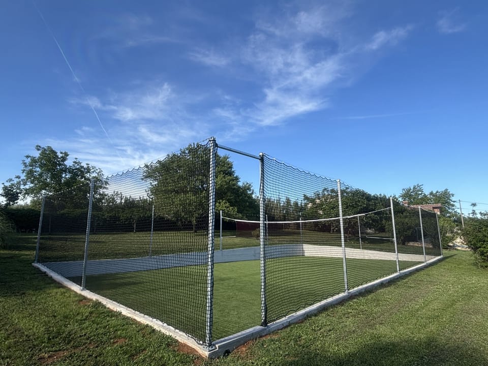 Sport court