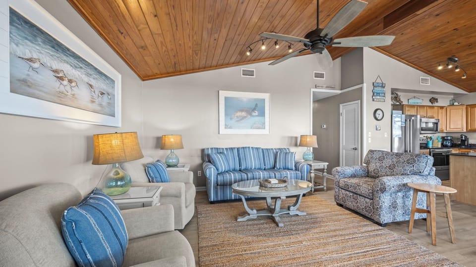 Sandtrap - Living area