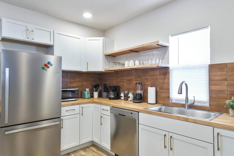 Kitchen with all brand new appliances