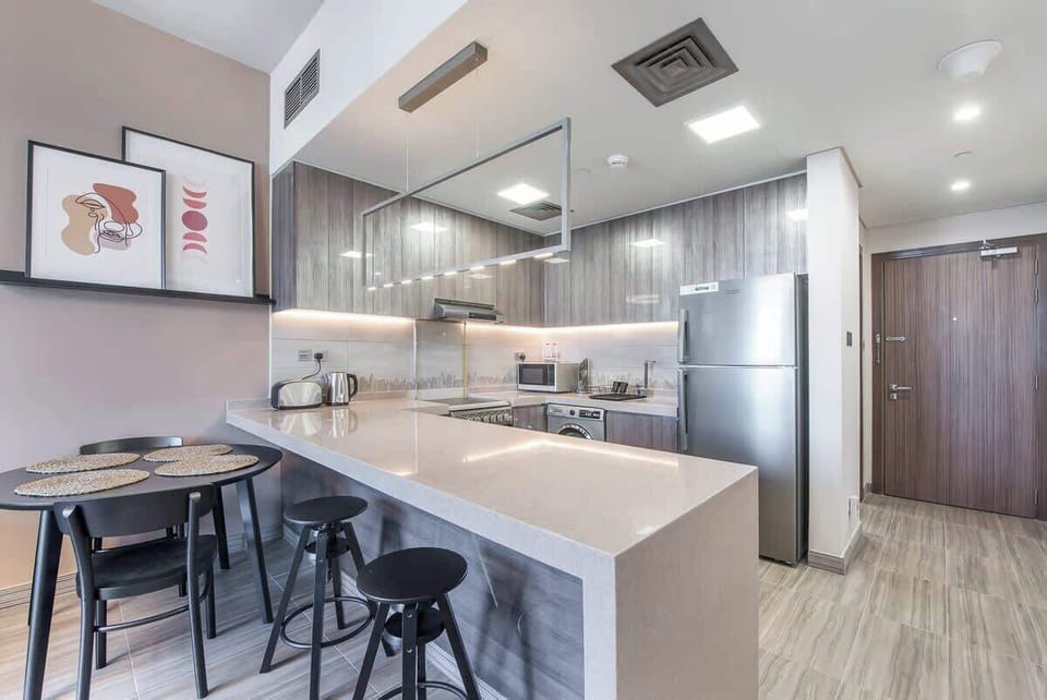 Fitted kitchen 