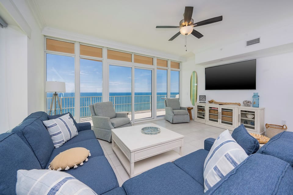 Phoenix Gulf Towers 1404, Tower One, Orange Beach, Alabama, beach front, 4 bedroom condominium on the 14th floor