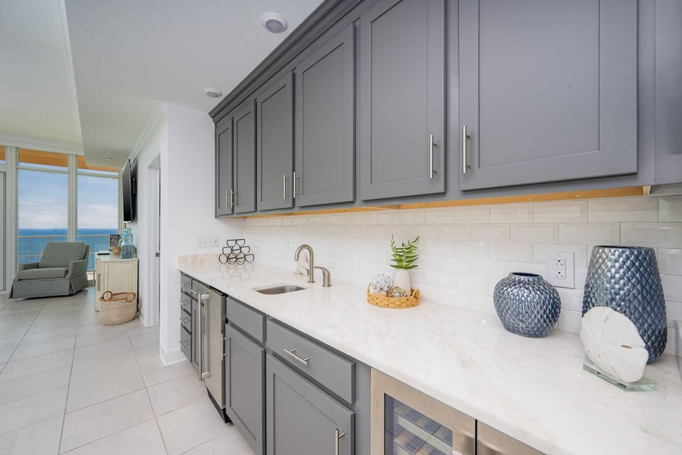 Pour your favorite drink at the wet bar or pull a chilled bottle from the wine cooler for a relaxing evening