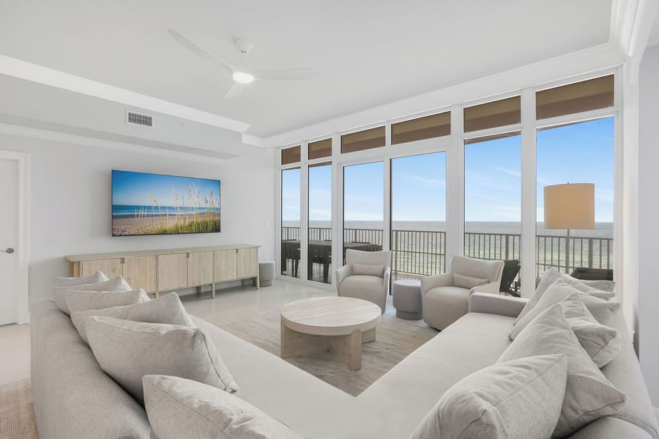 PhoenixGulfTowers705001