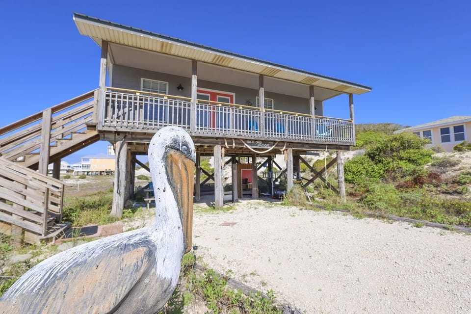 Cole's Sailors Seavue Inn 419 Veterans Road, Fort Morgan, Alabama, beach view, 1 bedroom house