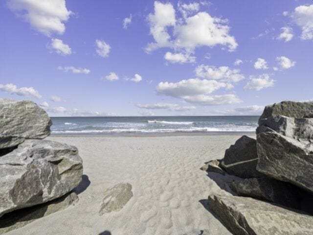 Rock, Nature, Outdoors, Sky, Sea