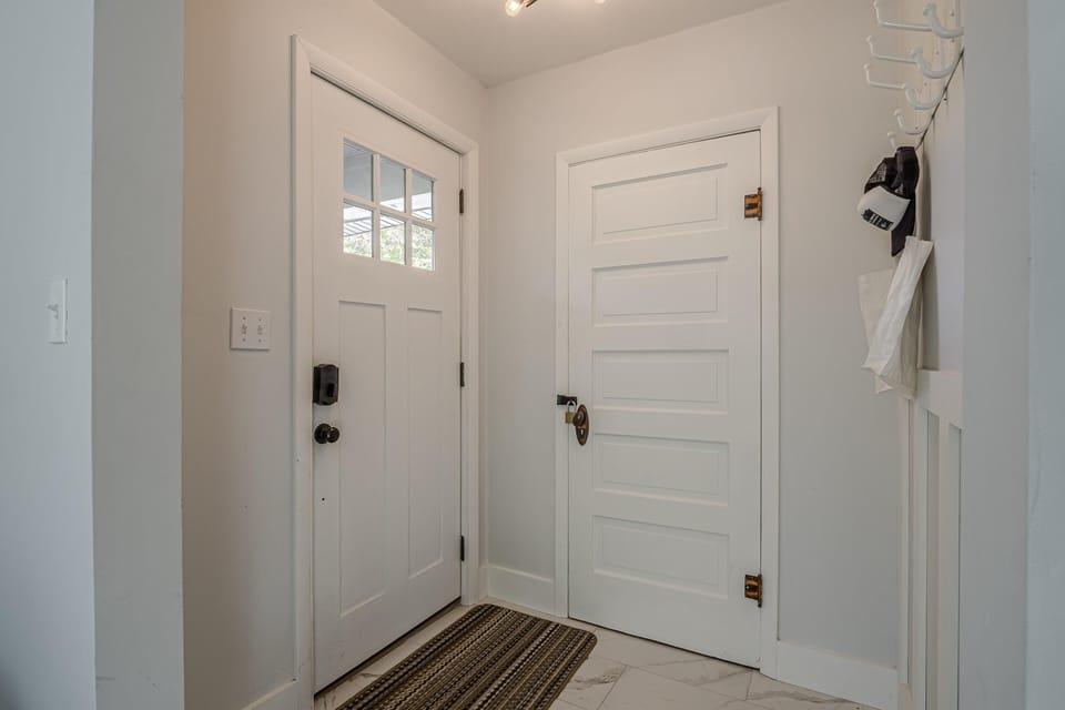 Step inside—your perfect stay starts here.