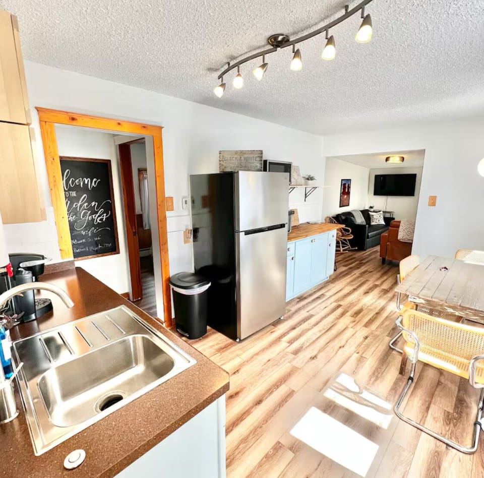 Kitchenette