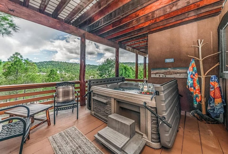 Excellent entertaining decks!