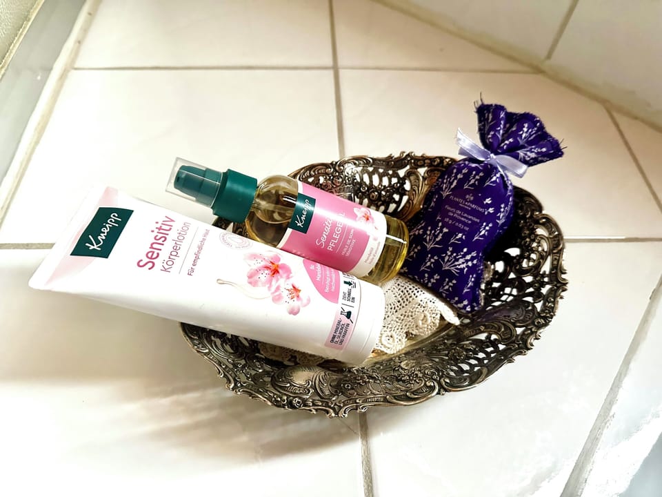 Bathroom amenities