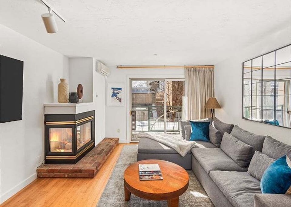 This condo overlooks Aspen Mountain