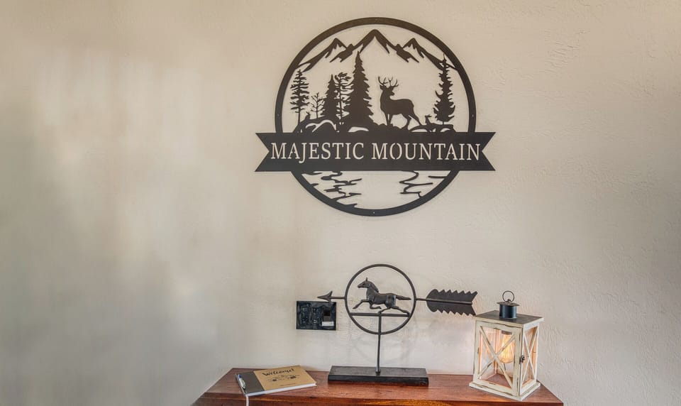 Welcome to Majestic Mountain!
