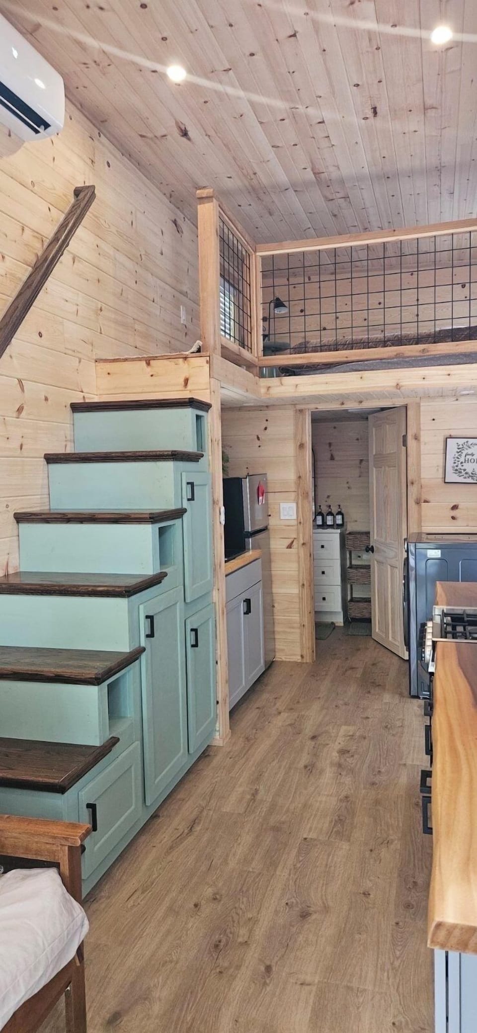 Image picker 3E8C862A E3B8 4A72 9AD7 2430B8892997 13449 000009563548771E