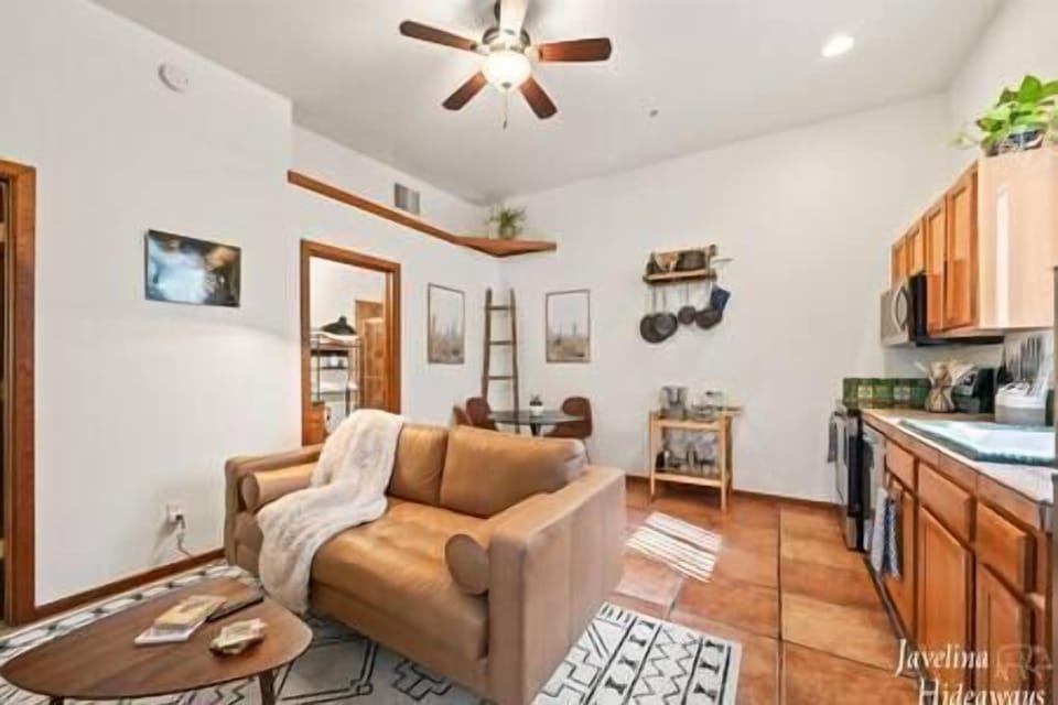 Front Entry Way