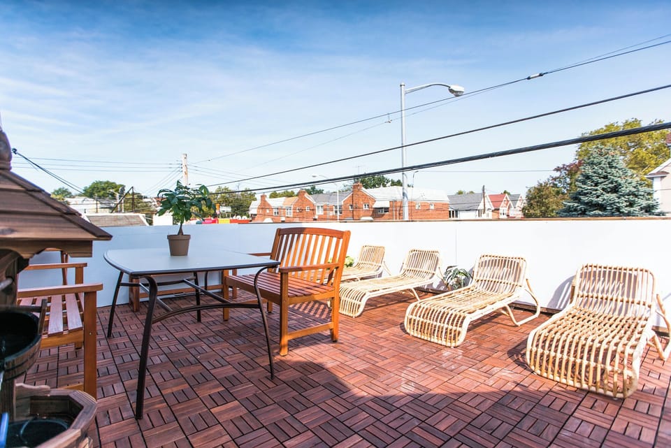 Access to Wonderful Rooftop Terrace w/BBQ Grill