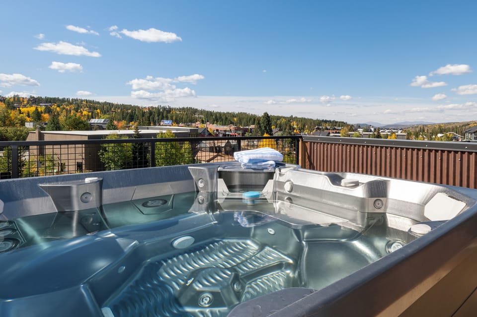 Rooftop Hot Tub