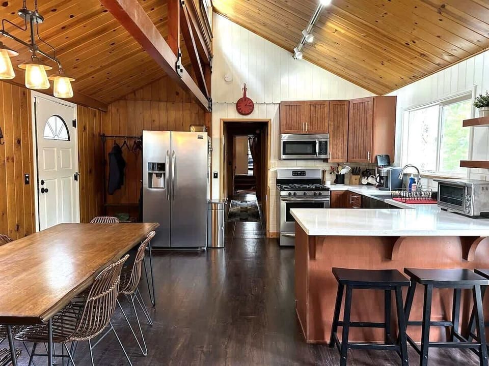 Kitchen/Dining