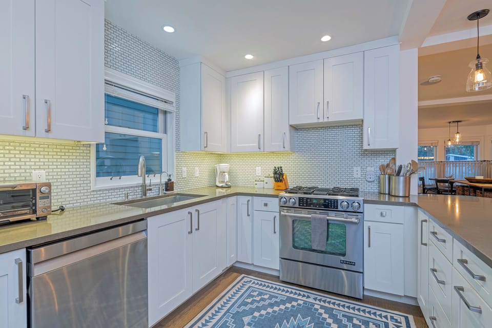 4.1-miners-rest-telluride-kitchen2
