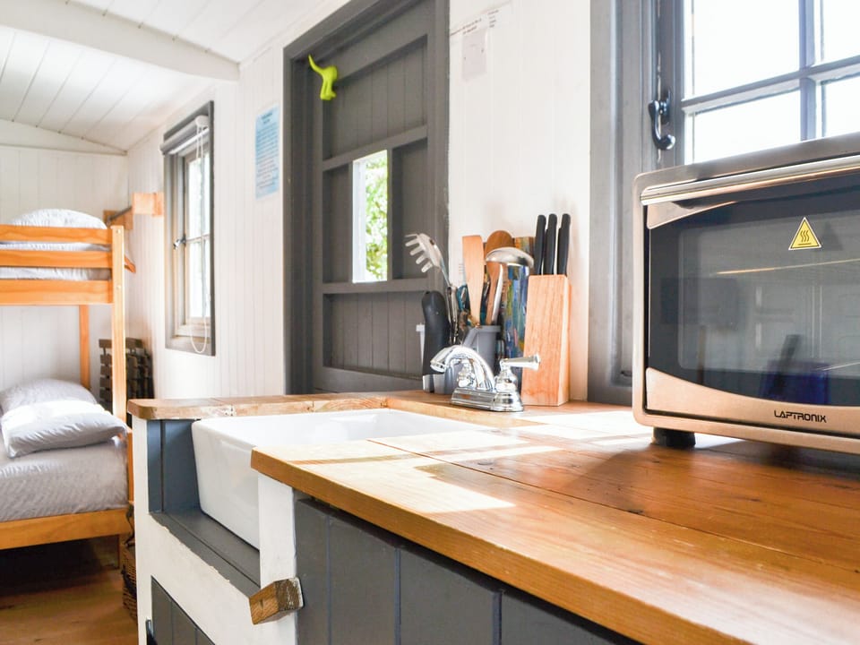 Interior | Hannah&rsquo;s Shepherds Hut - The Garrison, Bowness-on-Solway