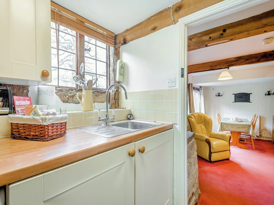 Kitchen | Old Bakehouse - Wythall Estate, Ross-on-Wye