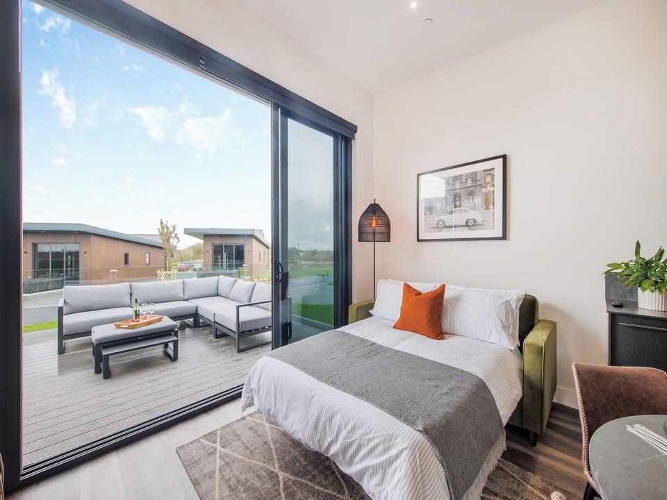 Open plan living space | Cefni Lodge 1 - Ty Llwyd, Llangefni