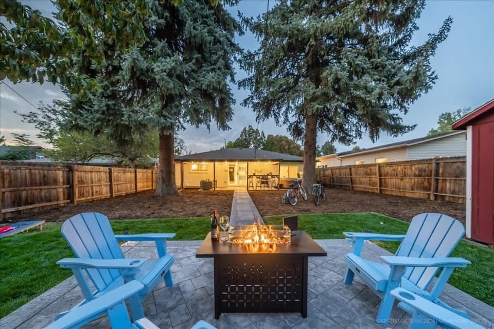 43-[1648759] 410 W 13th St - Daymion Clement VRBO-AIRBNB ONLY License-1-13