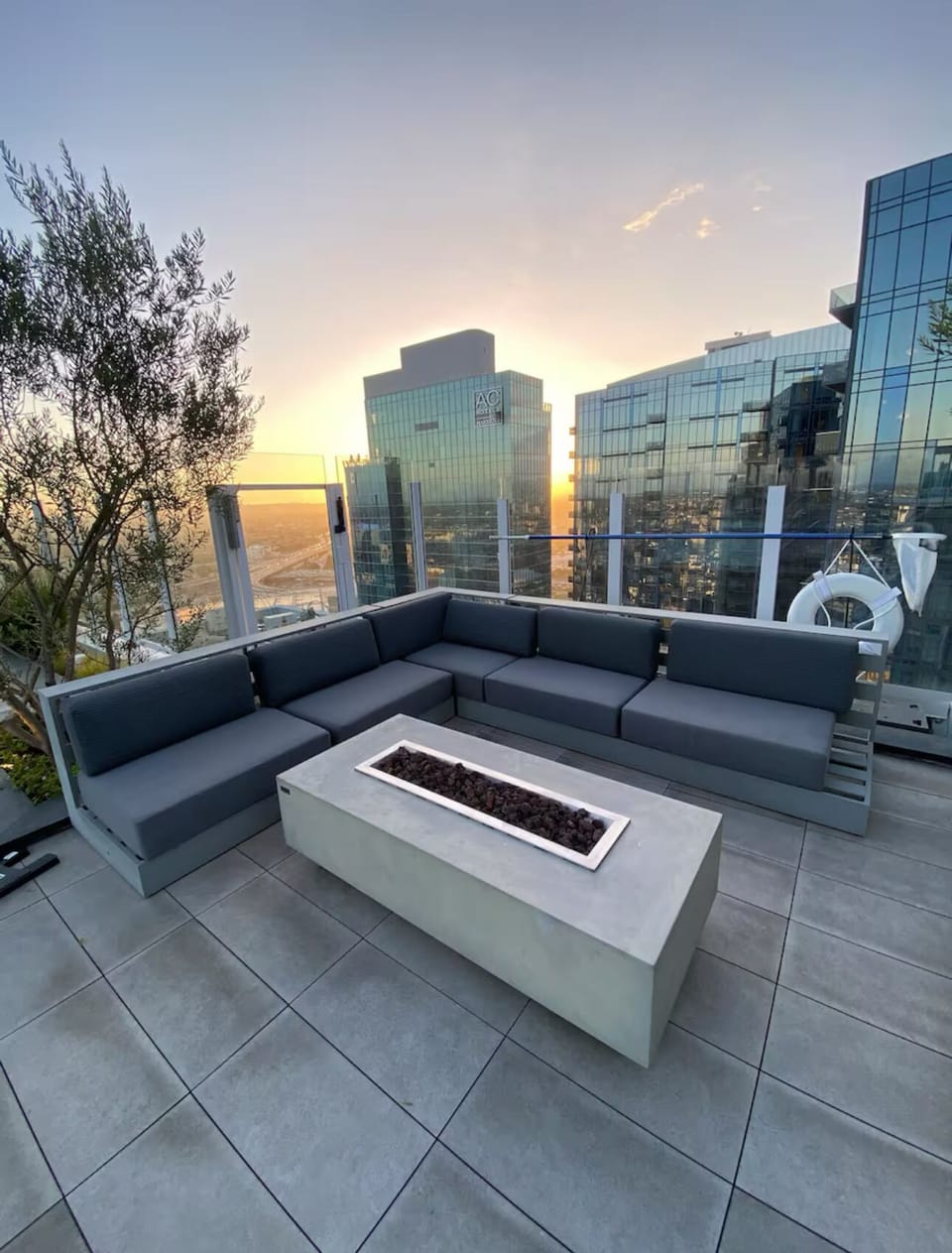 Rooftop fir pit