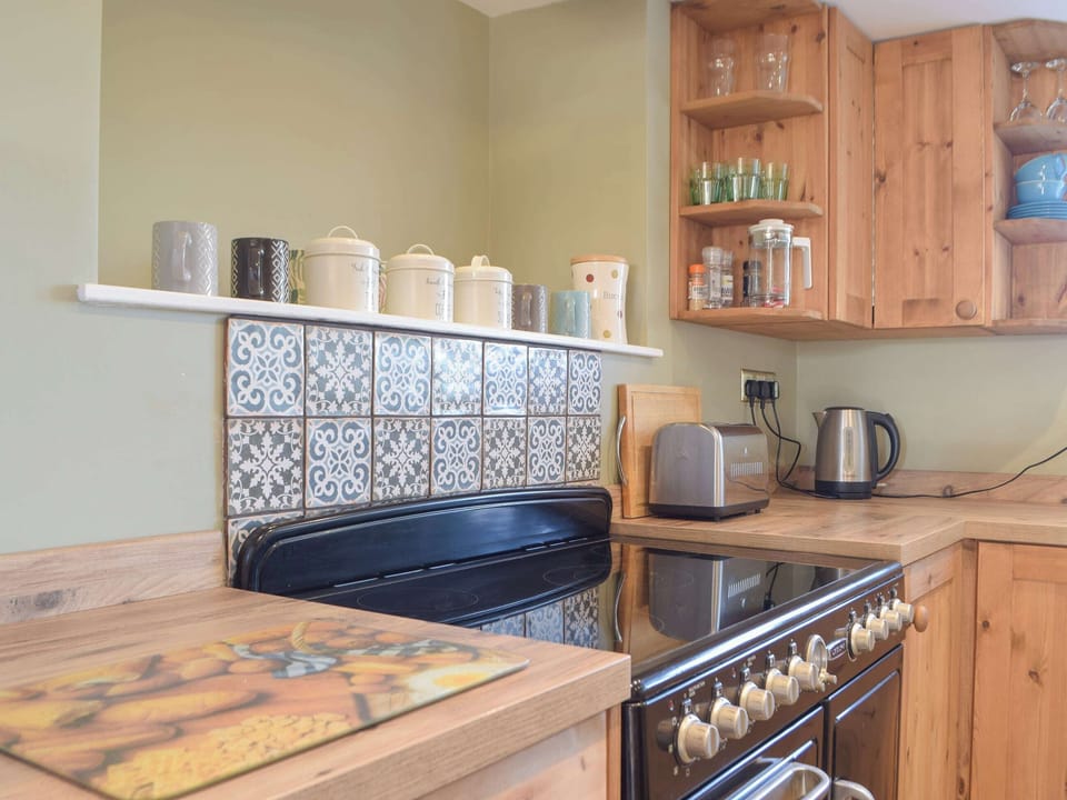 Kitchen area | Welshouse, Henllan