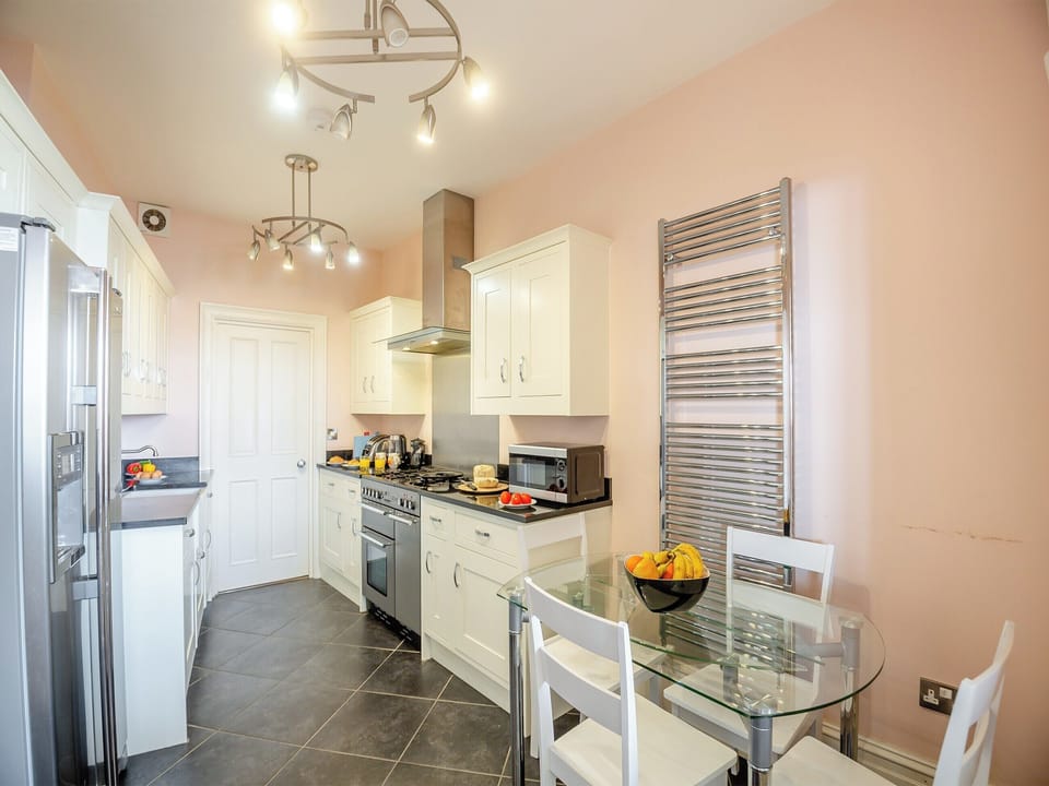 Kitchen/diner | Westhaven, Aberdovey, near Tywyn