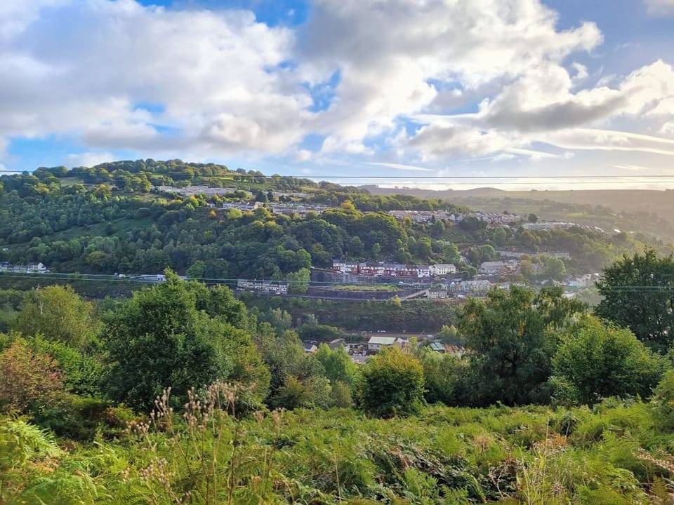 Surrounding area | Hill View, ABERTILLERY