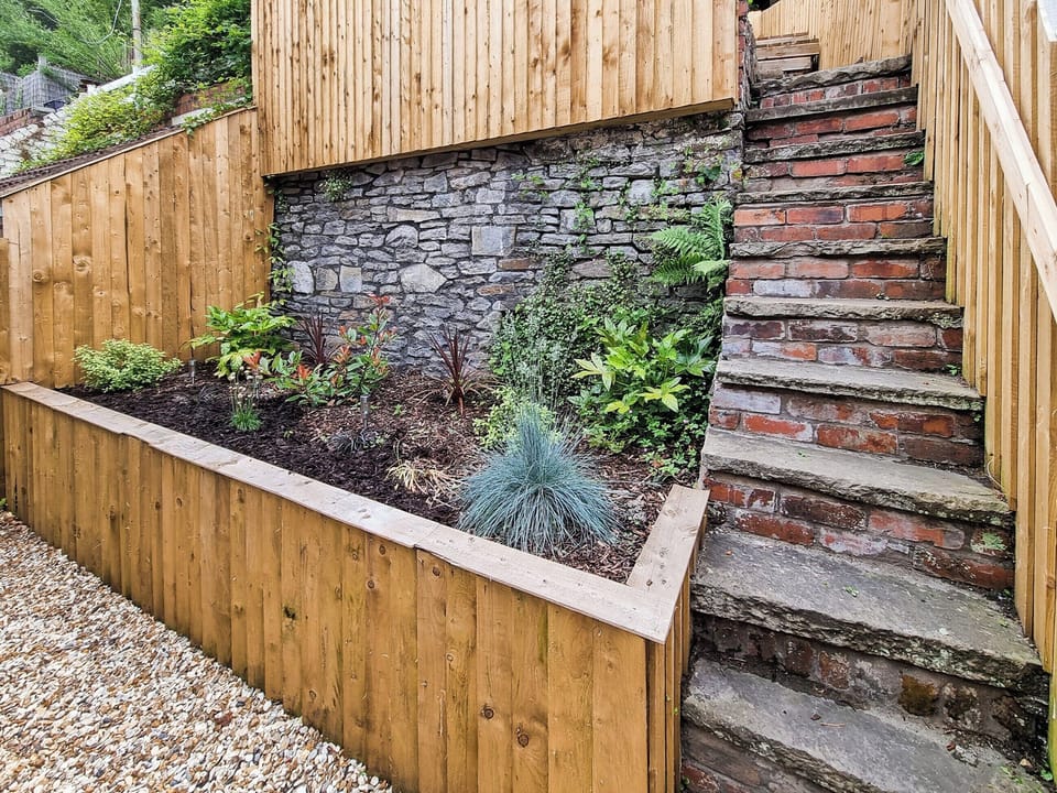 Garden | Hill View, ABERTILLERY