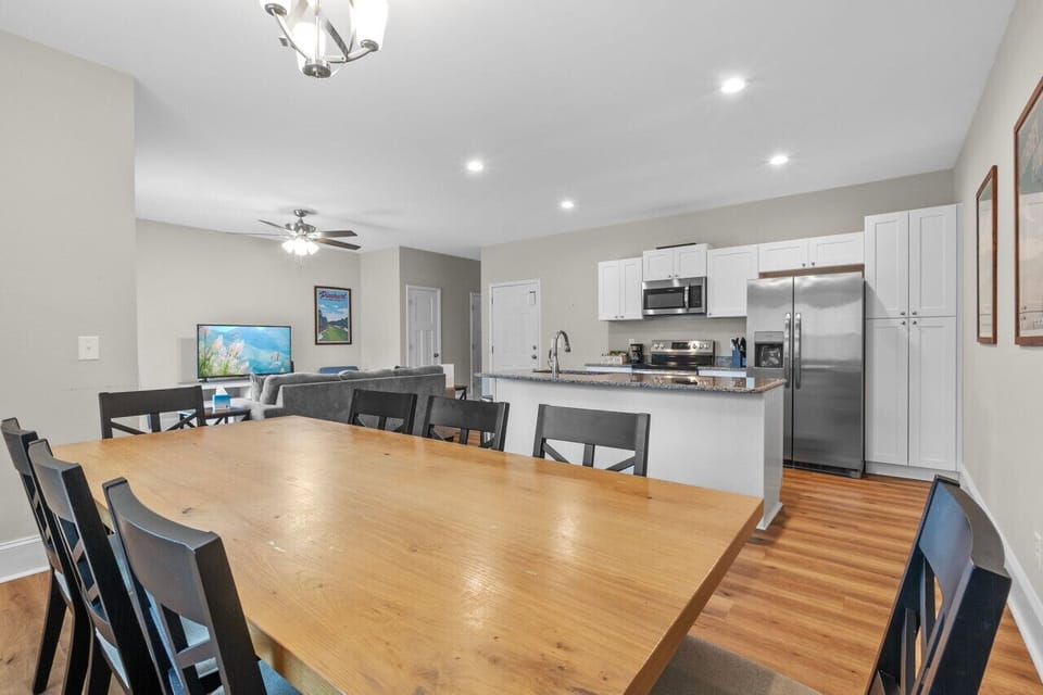 Enjoy your families getaway all together