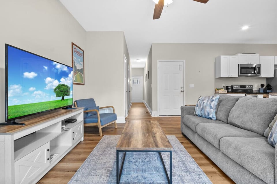 Welcome to the Meadow at Ducks Landing!