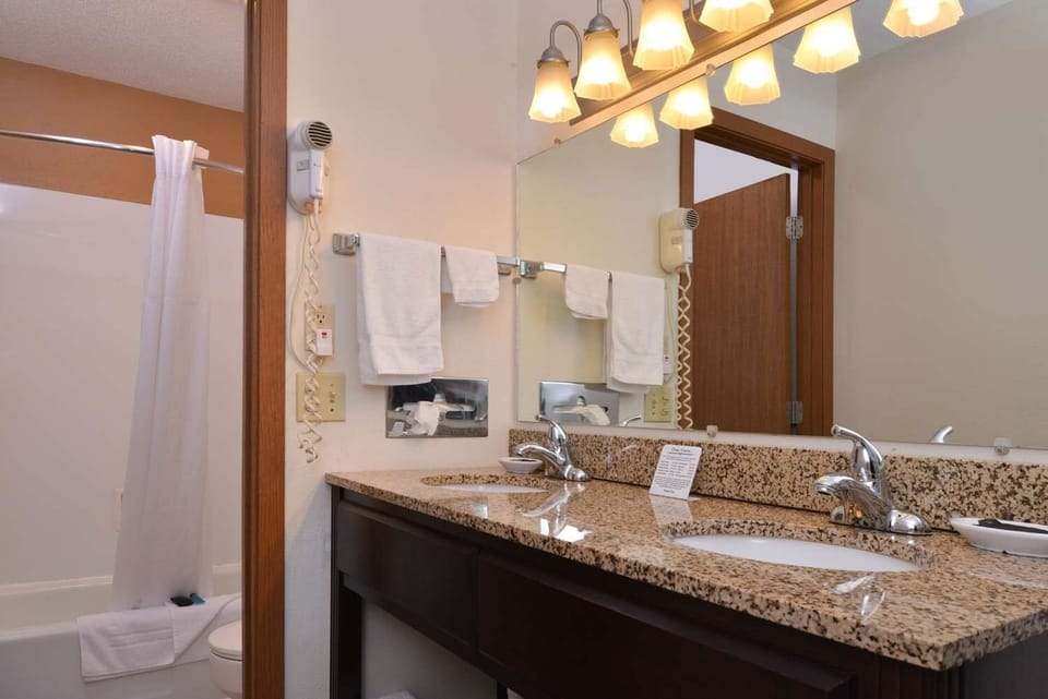 Refresh each morning with a bright vanity and clean amenities.