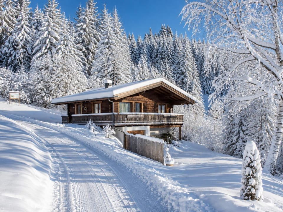 Holiday Home Exterior [winter]
