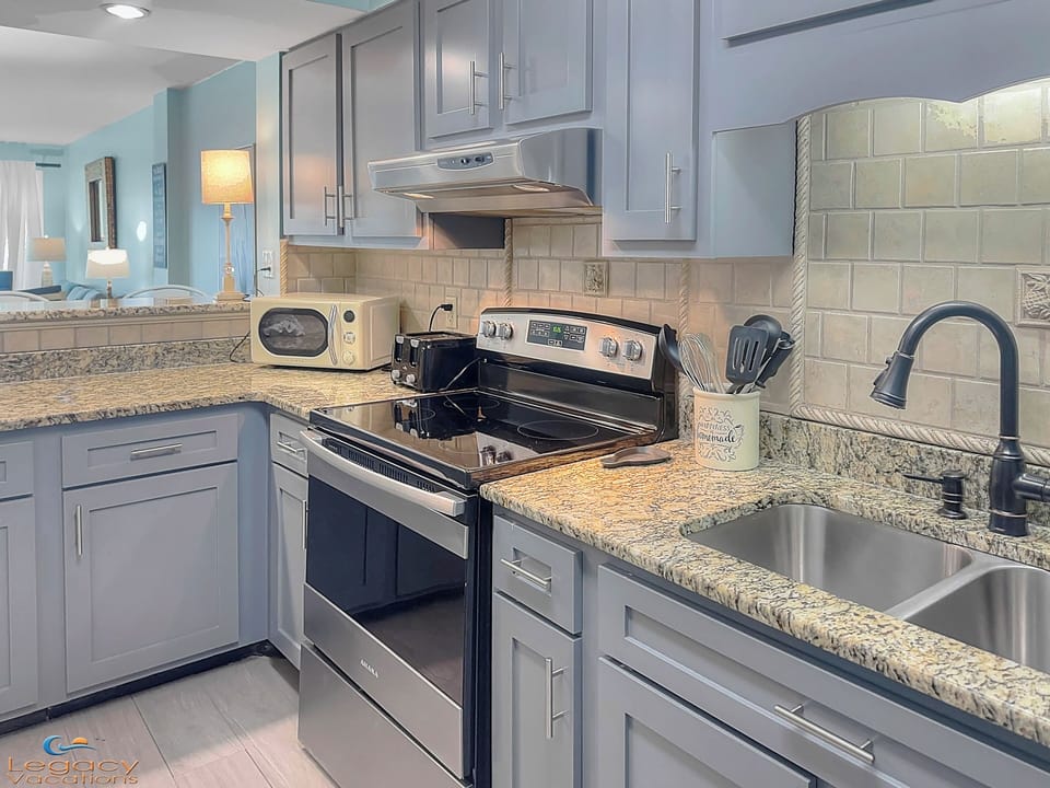 Sea Oats #411 Kitchen