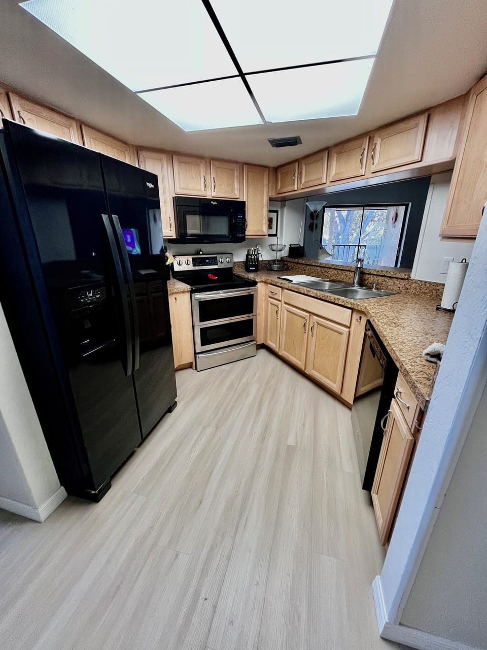 Fully stocked kitchen with updated appliances