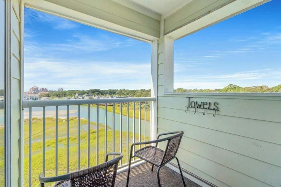 Have your morning coffee while enjoying the view.
