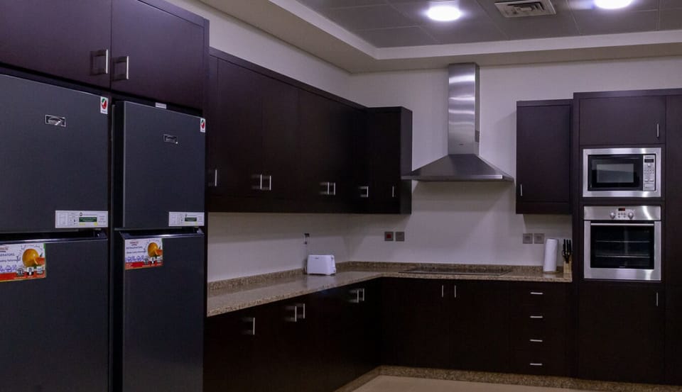 Spacious communal kitchen